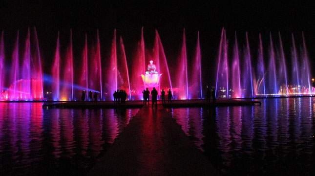 The Fountain of Taman Sri Baduga, in Purwakarta (Photo: purwakartapost)