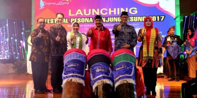 Menpar Arief Yahya saat peresmian Festival Tanjung Lesung