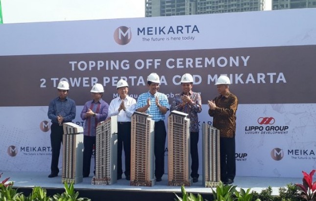 Menko Kemaritiman Luhut Binsar Pandjaitan event topping off two towers first Meikarta (Foto Ist)