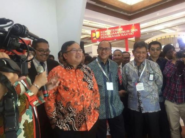 Kepala Bappenas Bambang Brodjonegoro saat membuka Indonesia Infrastructure Week (IIW) 2017 di Jakarta, Rabu (8/11/2017) (Foto Ridwan)