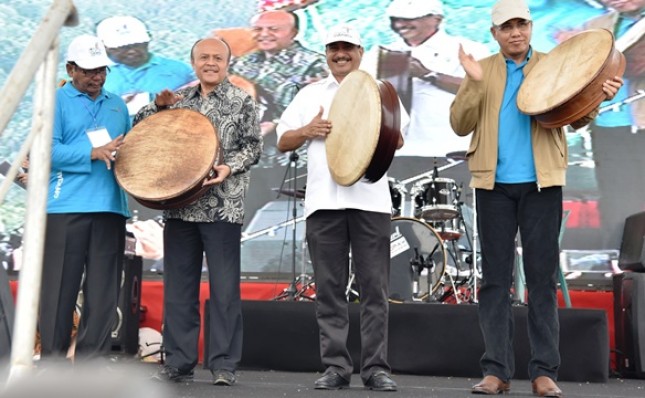 Minister Arief Yahya open the exhibition of Sabang Sail activities 2017. (Photo: Humas / Anggun)