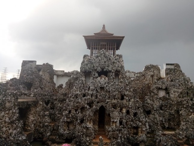 Knowing the Sunyaragi Cave's Historic Site in Cirebon (Photo Dije)