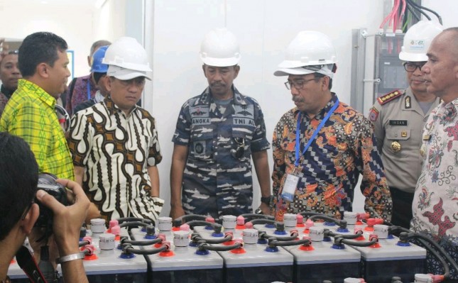 peresmian tempat Pembangkit Listrik Tenaga Surya (PLTS) di Pulau Karampuang (dok INDUSTRY.co.id)