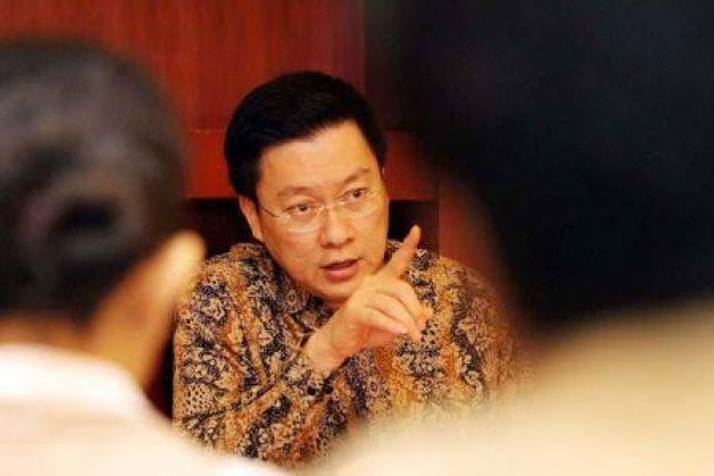 Achmad Widjaja, Wakil Ketua Komite Tetap Kamar Dagang dan Industri (KADIN) Indonesia Bidang Industri Hulu dan Petrokimia