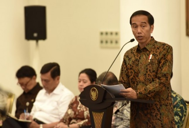 Presiden Jokowi saat Sidang Kabinet Pripurna, (Foto: Humas/Rahmat)