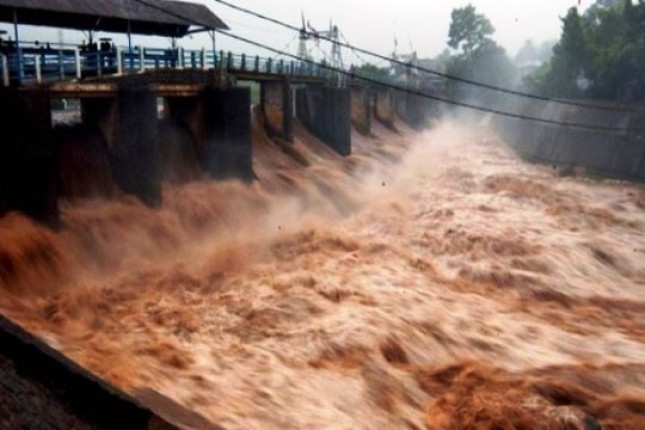 Bendung Katulampa Bogor (Foto Dok Industry.co.id)