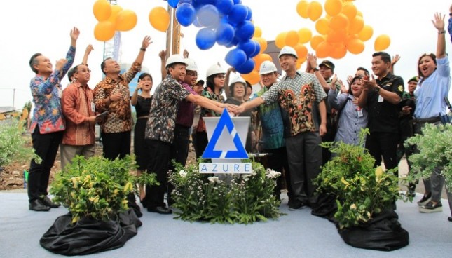 The property developer, Sinar Mas Land in cooperation with PT Borland Nusantara held Ceremonial Ground Breaking for Tower Azure which is also the beginning of construction of Klaska Residence area.