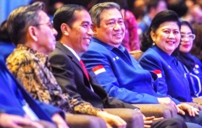 Presiden Jokowi dan Ketum Partai Demokrat SBY (Foto Dok Industry.co.id)