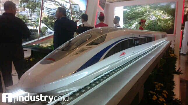 Fast Trains (Hariyanto / INDUSTRY.co.id)