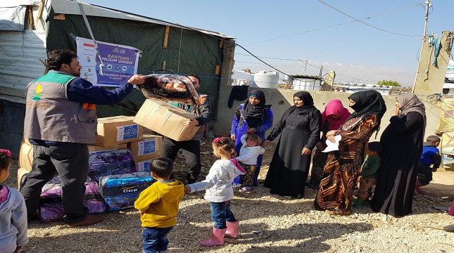 Laznas Dewan Dakwah Salurkan Bantuan Pengungsi Suriah di Lebanon.