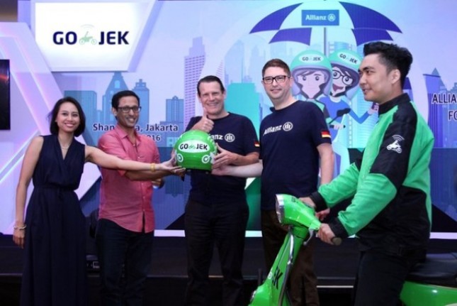 Allianz ikut berinvestasi USD 35 juta atau Rp 481,63 miliar dalam putaran pendanaan terakhir Go-Jek. Allianz menyalurkan pendanaan melalui unit bisnis investasi digitalnya, Allianz X.