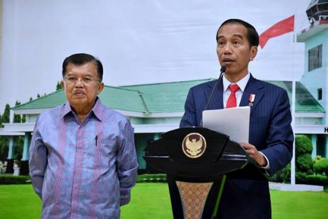 Presiden Jokowi dan Wapres JK (Foto Dok Industry.co.id)