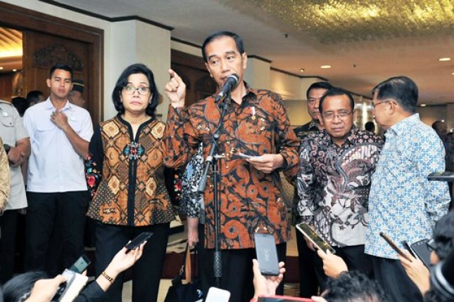 Presiden Jokowi dan Menkeu Sri Mulyani (Foto Setkab)