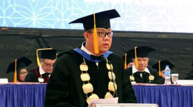Rektor President University, Dr. Jony Oktavian Haryanto (Reza)