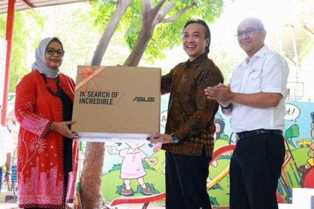 Bank Danamon dan Adira Finance Gelar Kegiatan CSR di Pasar Rakyat (Foto Dok Industry.co.id)