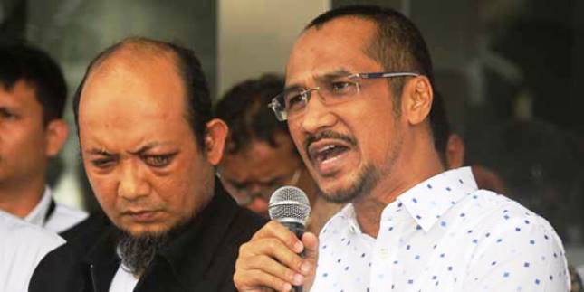 Penyidik KPK Novel Baswedan dan Mantan Ketua KPK Abraham Samad (Foto Dok Industry.co.id)