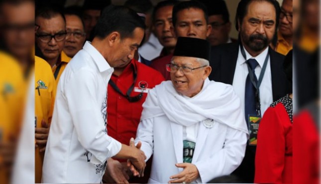 Presiden Jokowi dan KH Maruf Amin (Foto Dok Industry.co.id)