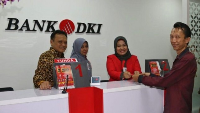 Pelayanan di kantor Bank DKI