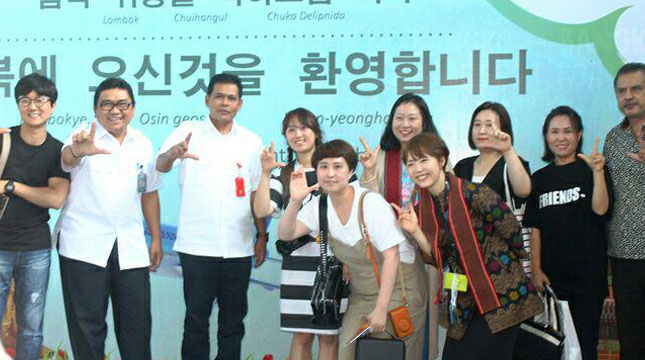 Ministry of Tourism Brings 13 Travel Agents from South Korea For Famtrip in Lombok