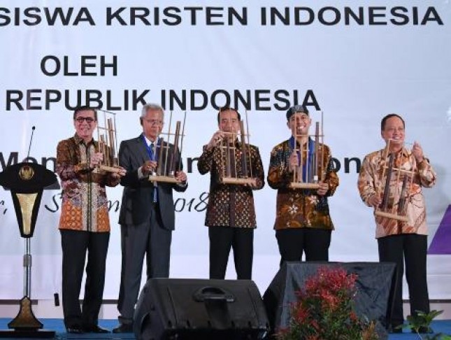 President Jokowi at the GMKI Congress (Photo Doc of Industry.co.id)