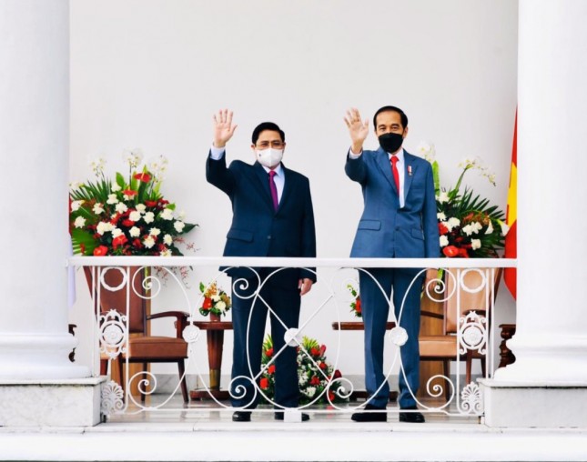 President Joko “Jokowi” Widodo and Prime Minister Vietnam at Bogor Presidential Palace in West Java province