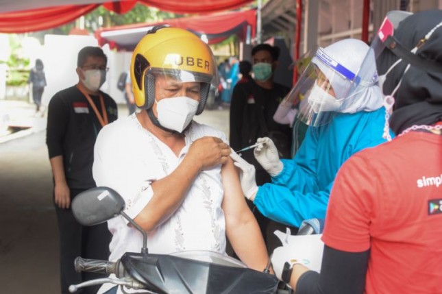 Vaccination Program for Workers in Bekasi