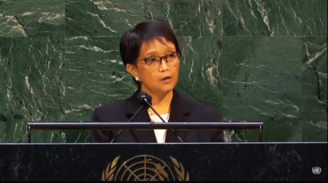 Indonesian Minister of Foreign Affairs Retno LP Marsudi delivers remarks at the United Nations General Assembly’s 67th Plenary Meeting, Thursday (20/05) at the UN Headquarters, the United States. Photo by: PR of Ministry of Foreign Affairs
