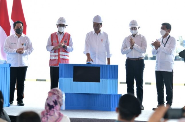 President Jokowi officially inaugurates Wae Kelambu Multipurpose Terminal, West Manggarai regency, Thursday (14/10).
