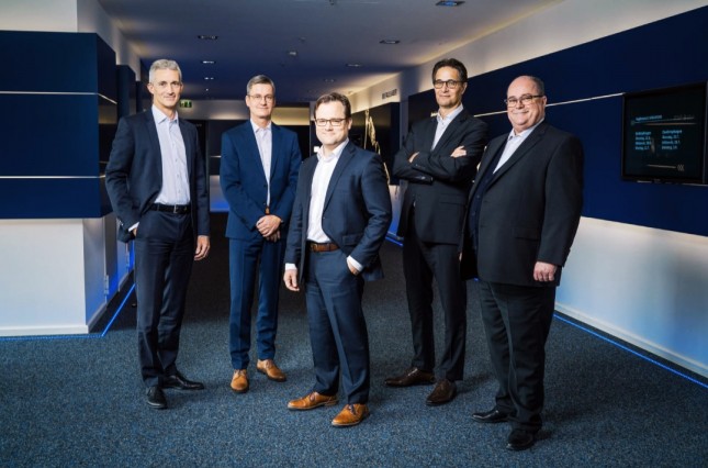 Company management from 2022: Karl Faulhaber (center), Dr. Udo Haberland, Lutz Braun, Markus Dietz, Hubert Renner (back row, from left) © FAULHABER