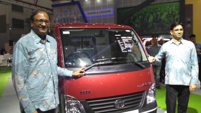 Tata Motors Distribution Indonesia (TMDI) launched two variants of the latest pickup Tata Super Ace and Tata Xenon HD.
