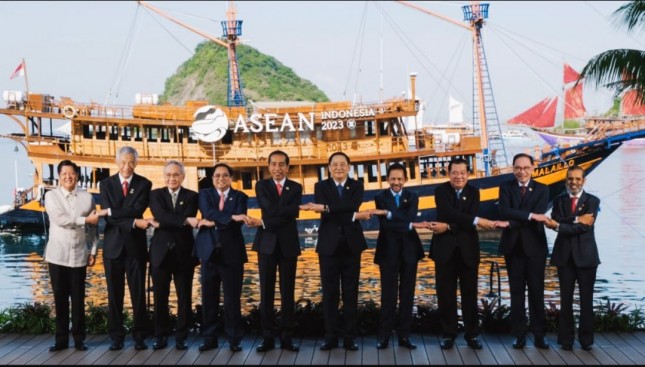 Photo session with ASEAN leaders, at Meruorah Hotel, Labuan Bajo, NTT, Wednesday (10/05/2023). (Photo: ASEAN2023 Host Photographer)