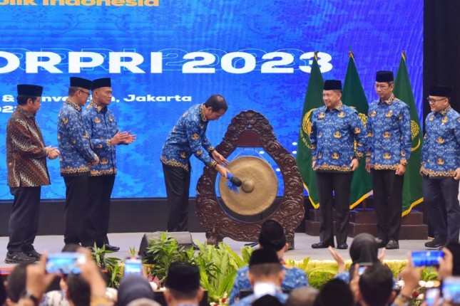 President Jokowi opened the 2023 Korpri National Working Meeting, in Jakarta, Tuesday (03 /10/2023).