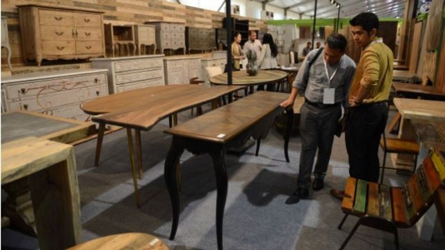 Exhibition of furniture industry and craft products Indonesia / Indonesia International Furniture Expo (IFEX)
