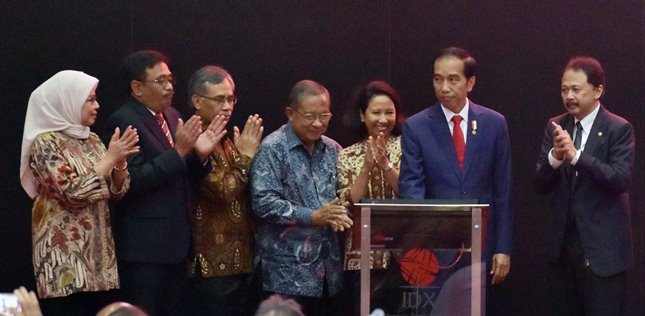 Presiden Jokowi saat menghadiri pencatatan perdana kontrak investasi kolektif di Gedung BEI Kamis (31/8).
