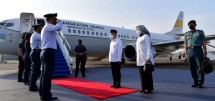 Vice President Ma’ruf Amin and his spouse Ibu Wury head to Ambon for a working visit, Wednesday (13/10). (Photo by: Vice Presidential Secretariat) 