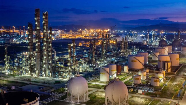 Technip Energies awarded engineering and technology contracts by Petkim for the development of a ...