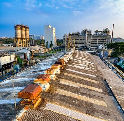 Indonesia vs Vietnam for Manufacturing: Wages, Nickel and Supply Chains Compared