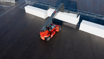 Kalmar receives order for first two electric reachstackers from Port of Helsingborg under frame a...