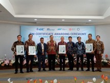 The Board of Directors of PTT Global Chemical (GC) pose for a group photo after receiving the prestigious SNI (Indonesian National Standard) certification for its InnoPlus Polyethylene resin. (Photo: GC Public Relations)