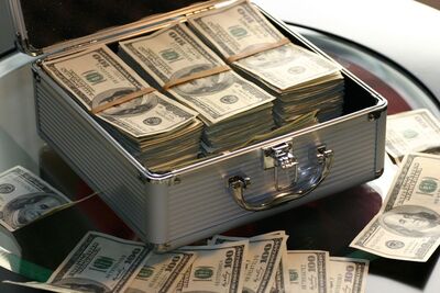 How to Calculate and Improve Your Net Worth in 2026